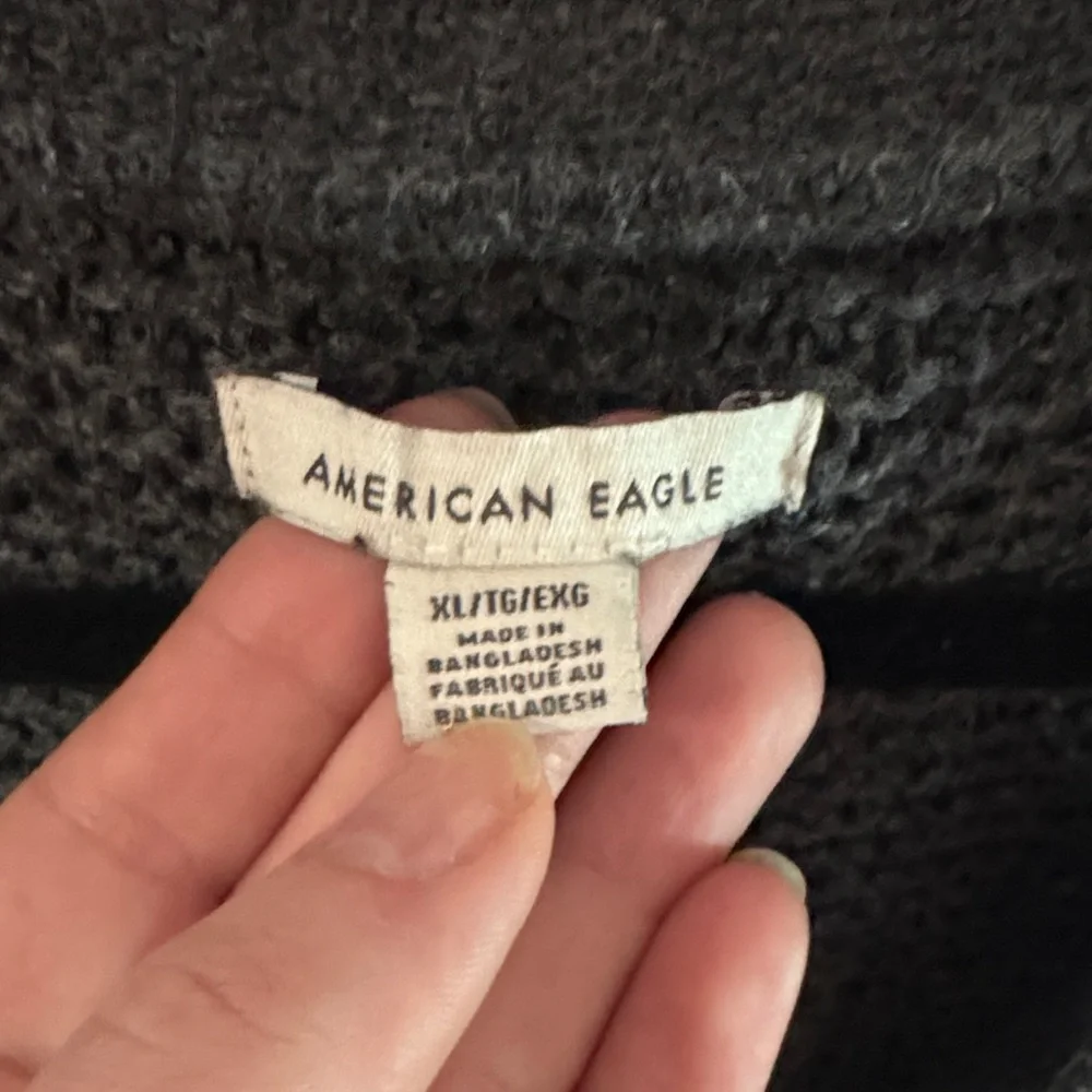 American Eagle Black Cropped Knit Button-Front Sweater - Picture 2 of 3